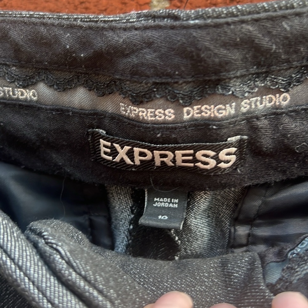 Express pants - Picture 3 of 4